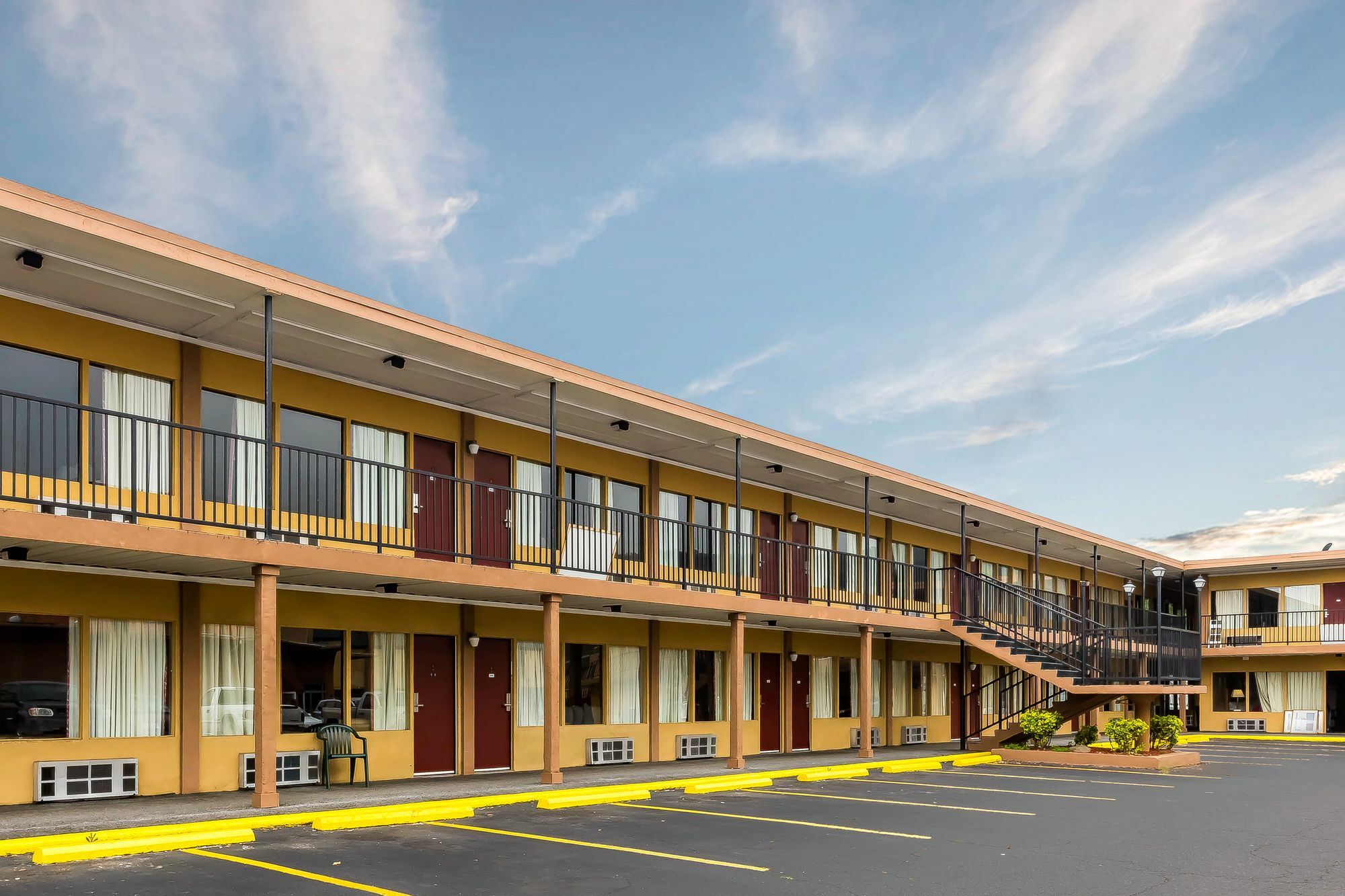 Lotus By Hotel Inn - Hot Springs Exterior photo